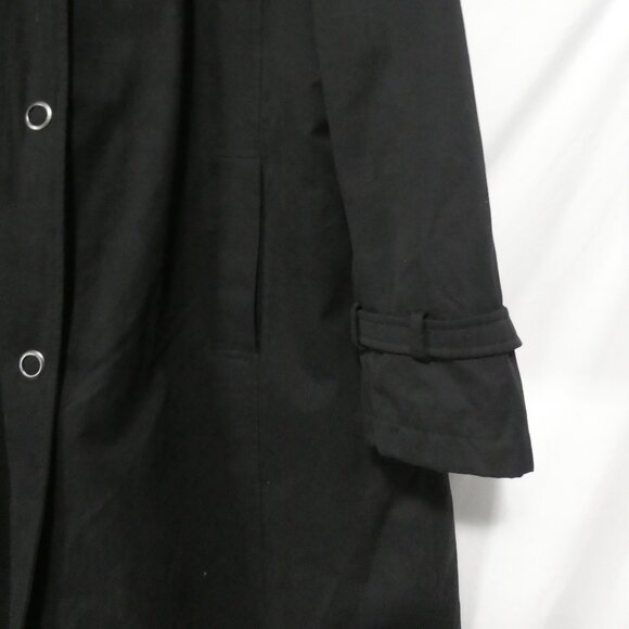 UD - UTEX DESIGN | XL - extra large | Classic Black Snap Button Coat - Picture 8 of 16